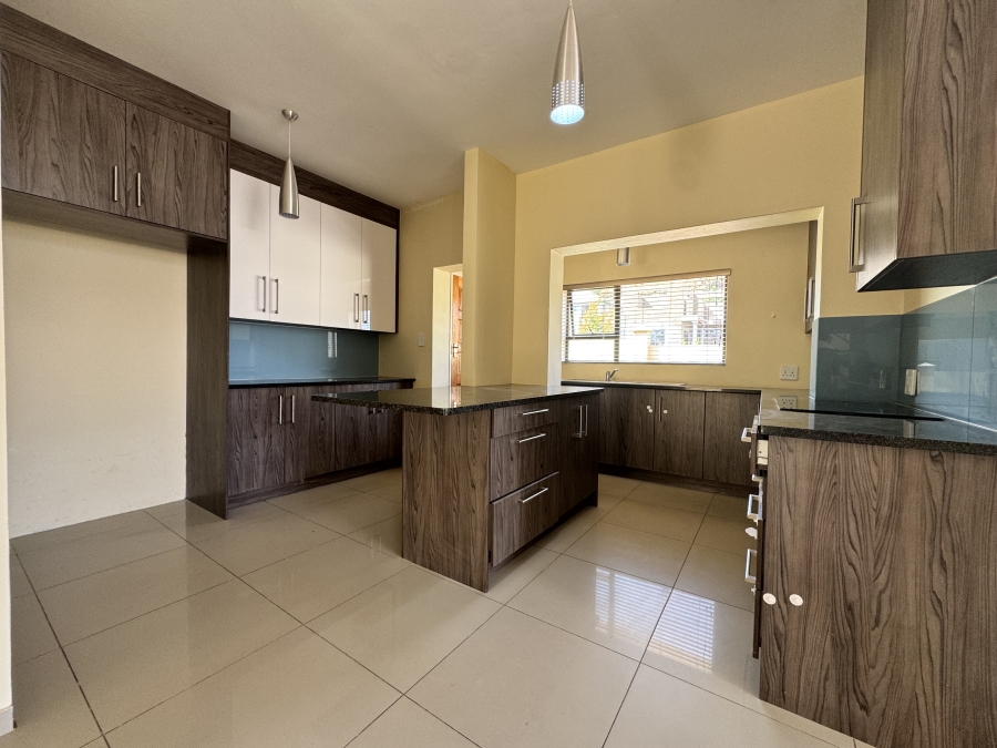 3 Bedroom Property for Sale in Wilkoppies North West